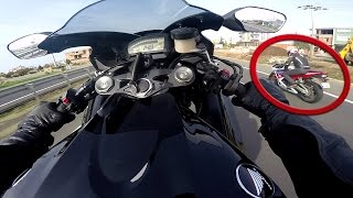 Honda Cbr600rr vs Honda Cbr1000rr  Wheelie  1000rr Acceleration [upl. by Trutko]