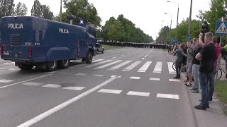 Starcia z policją podczas demonstracji w Gdańsku [upl. by Batish]