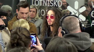 Michał Szpak na lotnisku po Eurowizji 2016 [upl. by Prescott27]