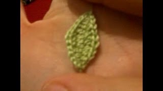 Foglia alluncinetto facilissima  Super easy crochet leaf tutorial [upl. by Nafri]