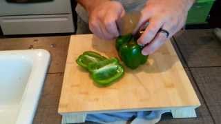 Food Hacks How to cut bell peppers [upl. by Niltyak]