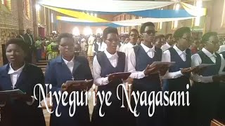 Niyeguriye Nyagasani  Saint Aloys Ijenda [upl. by Prober]