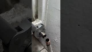 Installing radiator valve👌 asmrsounds totalplumber plumber asmrsounds satisfying [upl. by Othelia]