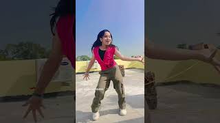 Catwalk wali baby hai teri chaal  dancereels trending viralvideo mornibanke [upl. by Reichel289]