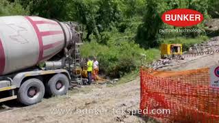 Riempimento micropali pompa per calcestruzzo e betoncino BUNKER B100 [upl. by Nwahc]