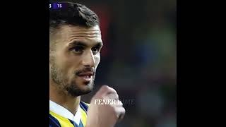 Sarı lacivert formayi giymeyi en çok hak eden kişi💛💙KEREMFUTBOLEDITSis9zo btlbyzFB fener [upl. by Verdie]