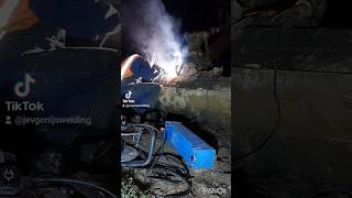 Excavator bucket hook welding Сварка крюка экскаватораekskavatori metināšana сварка [upl. by Melinda]