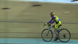 A 105 ans R Marchand tente un nouveau record de vitesse à vélo [upl. by Naor50]