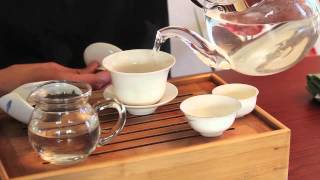 How to Use a Gaiwan [upl. by Collar]