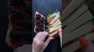 Chällerhocker Sandwich with blackberry jam ham and arugula [upl. by Swift979]