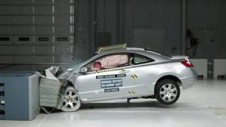 2009 Honda Civic 2door moderate overlap IIHS crash test [upl. by Doty]