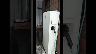 Installation av Emaldo AI batteri system i Östergötland och Småland [upl. by Eintruoc259]