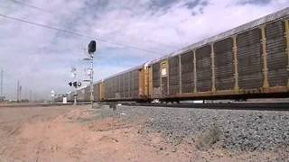 UNION PACIFIC AUTORACK TRAIN THROUGH ARIZONA CITY AZ 2712 [upl. by Enirod]