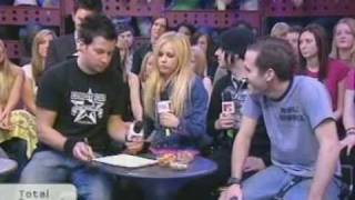 Avril lavigne amp Simple plan  Pub Quiz [upl. by Swarts]