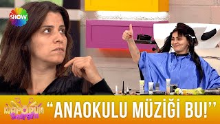 Modeller birbirine girdi quotMırıldanıyor ama söyleyemiyor  Kuaförüm Sensin [upl. by Toland35]