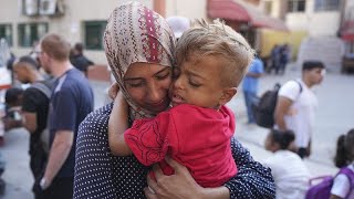 Seize enfants de Gaza évacués vers lUE pour des raisons médicales [upl. by Duck]