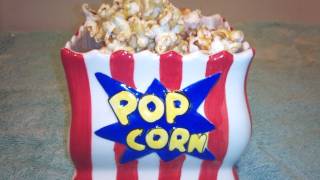 HOMEMADE HONEY CARAMEL POPCORN [upl. by Larkin15]