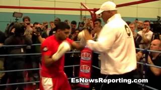 amir khan working out for julio diaz  EsNews Boxing [upl. by Gittle]