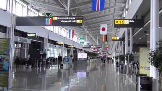 A tour of Dulles International Airports Main A and B terminals Part 1 [upl. by Ignaz]