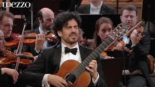 Pablo SáinzVillegas performs Rodrigos Concierto de Aranjuez [upl. by Kcinemod]