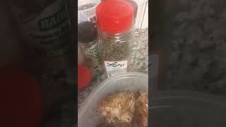 Chicken wings seasoned with powder spices seasonings for stew chicken dinner share subscribe [upl. by Cattan]