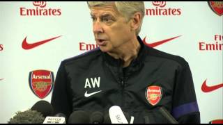 Arsene Wenger reaction to Van Persie move to Man Utd [upl. by Skelly]