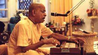 Hare Krishna Maha Mantra Kirtan  Srila Prabhupada 43 min [upl. by Norrv]