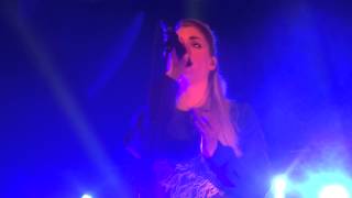 London Grammar  Nightcall  Live  Le Casino de Paris  25 02 2014 [upl. by Atinniuq]