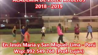 Clases de voley para adultos en las noches [upl. by Annoyi]