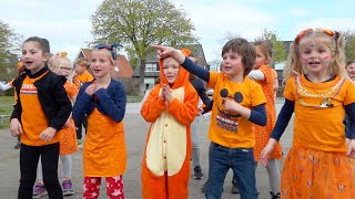 Kinderen voor Kinderen – Zij Aan Zij LIVE dansvideo De Lettertuin Koningsspelen 2021 [upl. by Cousin325]