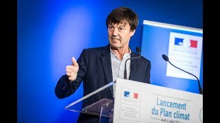 Nicolas Hulot présente le plan climat de la France [upl. by Dicky895]