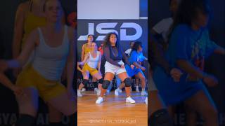 Choreo by stephaniemorauxjsd4239 jsdstudio jsd coursdedanse lieusaint afro afrodance [upl. by Roberta]