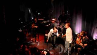 Oldelaf et les Fatals picards  le café  concert [upl. by Jolee]