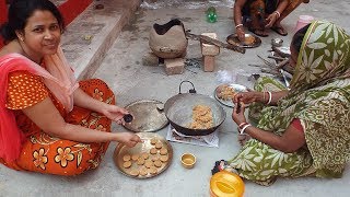 গ্রামের বাড়িতে বানানো দুধের সন্দেশ  Sondesh Recipe  Bengali Sweets Recipe  Village Food [upl. by Tevlev]