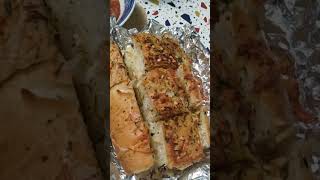 RIGATONI PIE quotUNPANNINGquot DID IT STAY TOGETHER  ROASTED GARLIC BREAD DINNER REVIEW [upl. by Marek114]