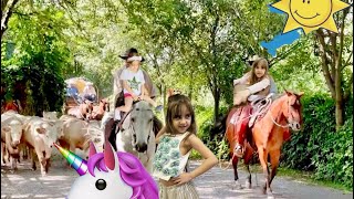 Vlog un’intera giornata con noi al parco tra veri cowboy e veri indiani vlog cowboy perte viral [upl. by Dnalsor]