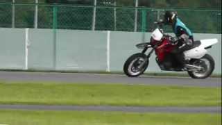 XR650R supermoto 20120708 関東事務茶屋杯第二戦 [upl. by Harneen]