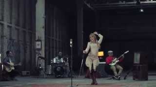 Allegro Band  Hrabro srce  Official Video 2014 [upl. by Yenohtna198]