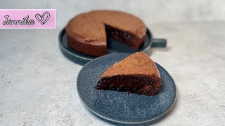 Nutella Brownie Kuchen mit flüssigem Kern [upl. by Neelak]