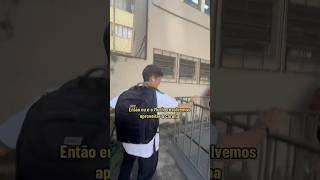 ALUNOS NA ESCOLA😱🤣 FUGA COM GERAL NA ESCOLA youtubeshorts shorts escola [upl. by Dlarrej]