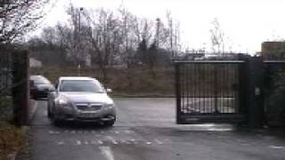 PF9000 Automatic Cantilever Sliding Gate [upl. by Sergei]