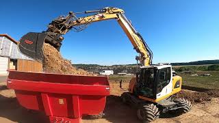 Erdarbeiten mit dem Liebherr A914 Compact Radbagger [upl. by Rosenkranz296]