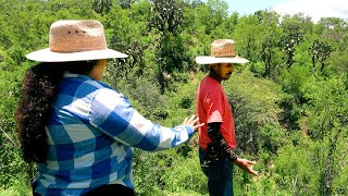 HAY UN TESORO ESCONDIDO en el ARROYO del MATRERO   Lety Carrillo [upl. by Skell]