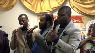 Groupe soldats de Christ en action Adoration Part 4 par Fr Wilbert Joinvil [upl. by Nayllij]