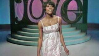 Dionne Warwick I Say A Little Prayer 1967 Original Million Seller [upl. by Naillimixam561]