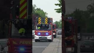 Feuer im Chemiesaal Löschzug Freiwillige Feuerwehr Hattersheim rückt zur Großübung aus [upl. by Oiramaj]