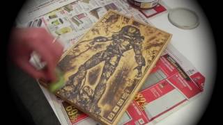 How is Made Predator Art on Wood by Engravers Dungeon [upl. by Roswell]