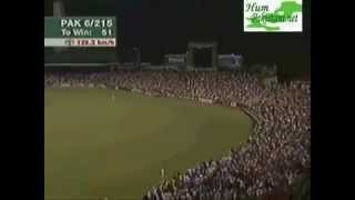 Shahid Afridi LONGEST SIX 120 METERS at Melbourne 2007mp4 [upl. by Anivle]