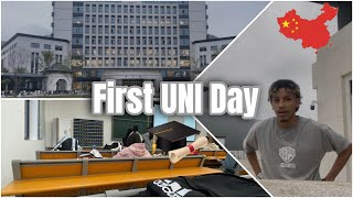 يوم في حياة طالب مغربي في الصين  📑👩‍💻First day of school in my Chinese university [upl. by Nedia]