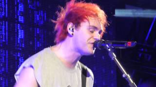 5 Seconds of Summer  Wrapped Around Your Finger  Phoenix AZ  111314 [upl. by Joye]